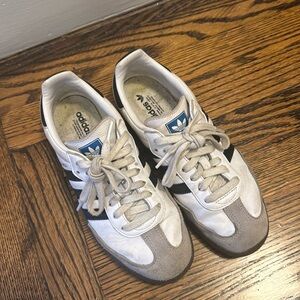 Adidas Sambas
